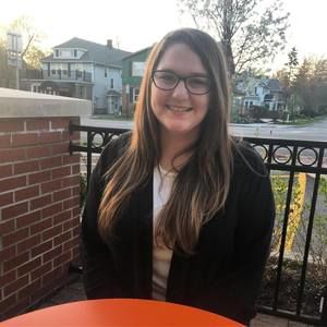 Meet your Posher, Kim